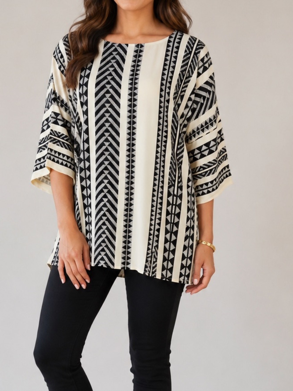 Rhea Maira Top - Geometric Pattern Boxy Top